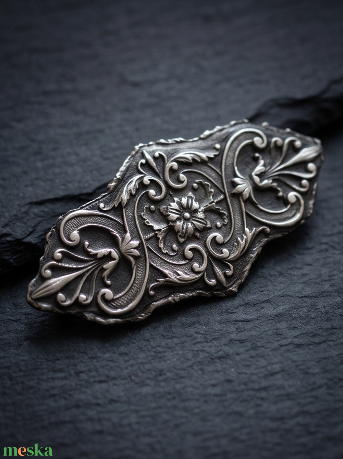 Ón bross - Barok  - ékszer - kitűző és bross - Meska.hu