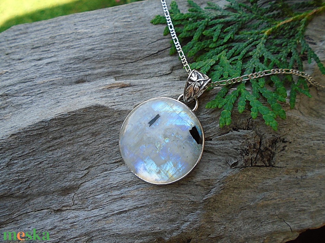 Ezüst medál Ag925/1000  Holdkő (Rainbow Moonstone) - ékszer - nyaklánc - medál - Meska.hu