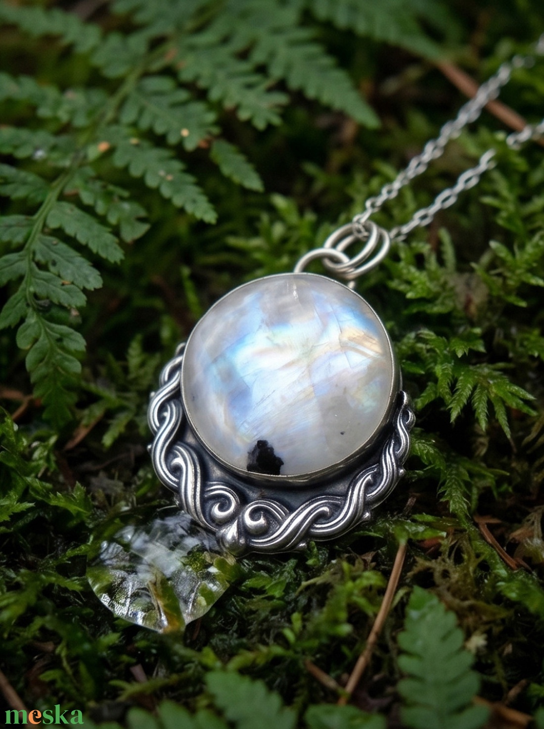 Ezüst medál Ag925/1000  Holdkő (Rainbow Moonstone) - ékszer - nyaklánc - medál - Meska.hu