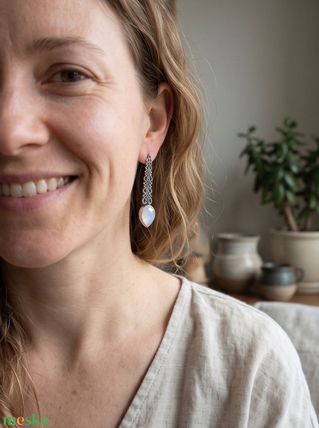 Ezüst Pötty  fülbevaló Ag925 Holdkő (Rainbow Moonstone) - ékszer - fülbevaló - pötty fülbevaló - Meska.hu