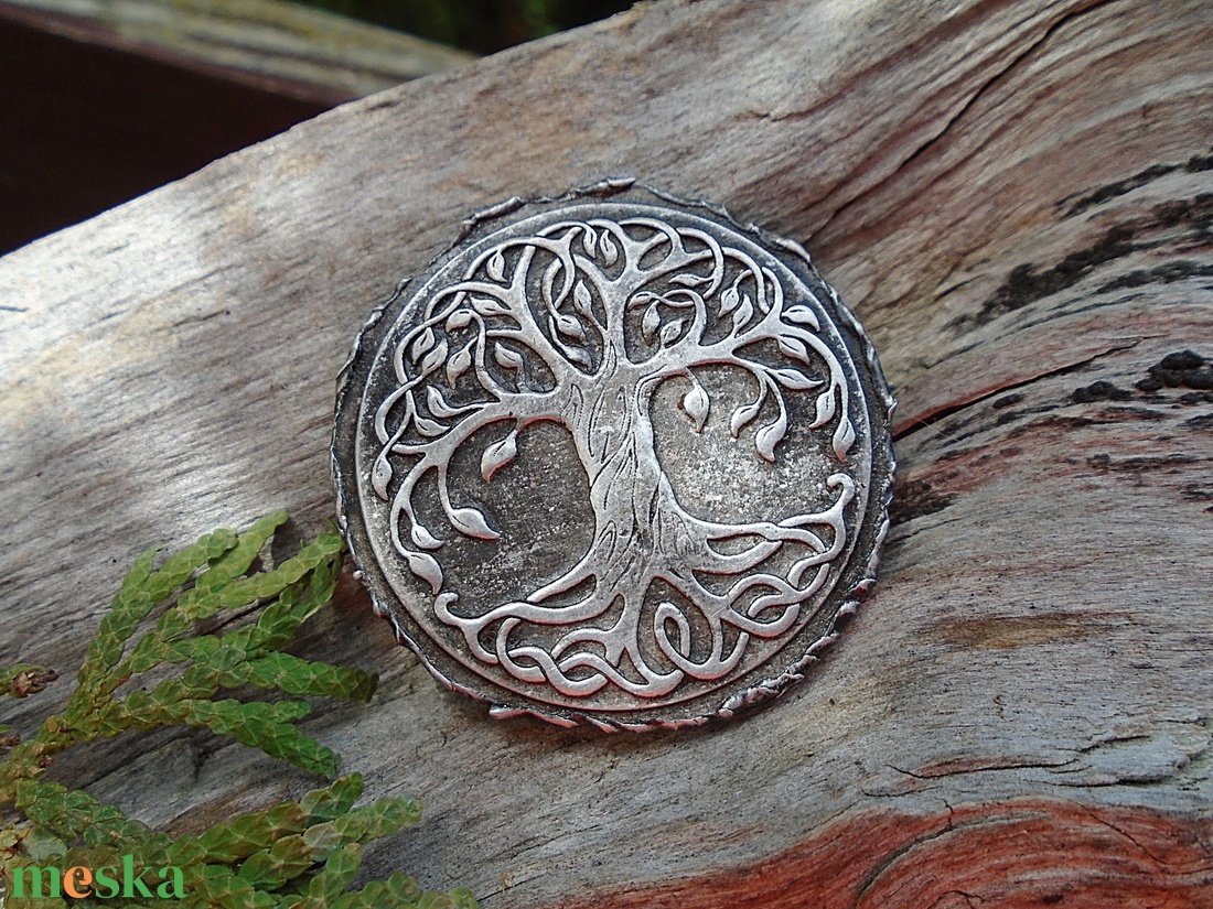 Ón bross - Életfa  - ékszer - kitűző és bross - Meska.hu