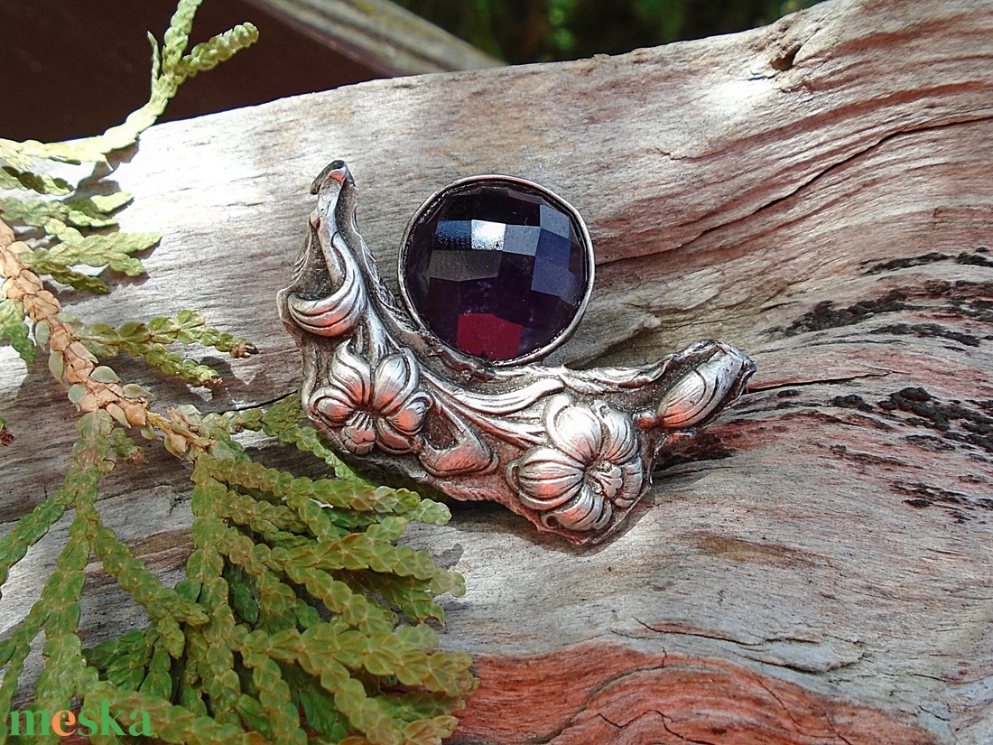 Ón bross - Ametiszt - ékszer - kitűző és bross - Meska.hu