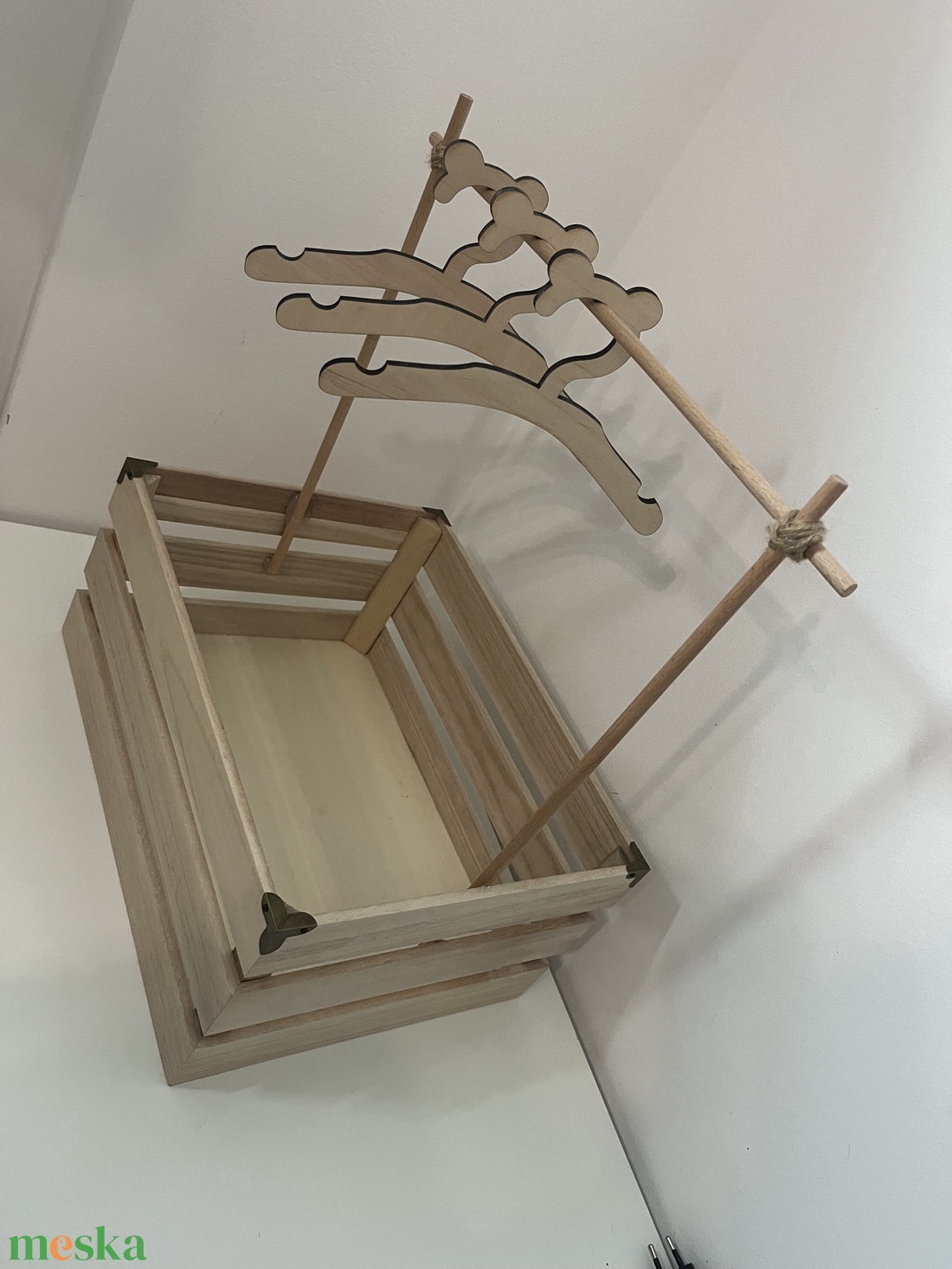 Baba box (fa dekoráció + egyéb kiegészítőkkel is kérhető) - baba - mama - babalátogató ajándékcsomag - Meska.hu