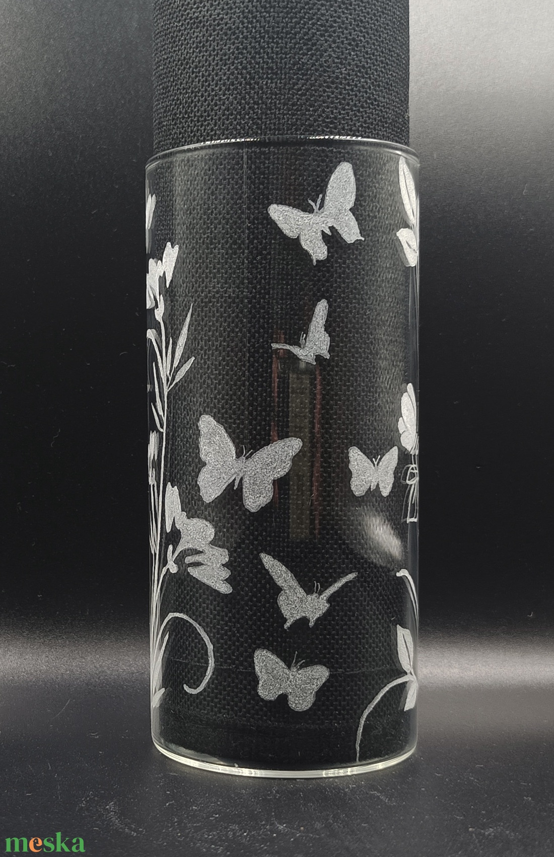 Gravírozott váza - 5,5 x 12 cm - otthon & életmód - dekoráció - Meska.hu