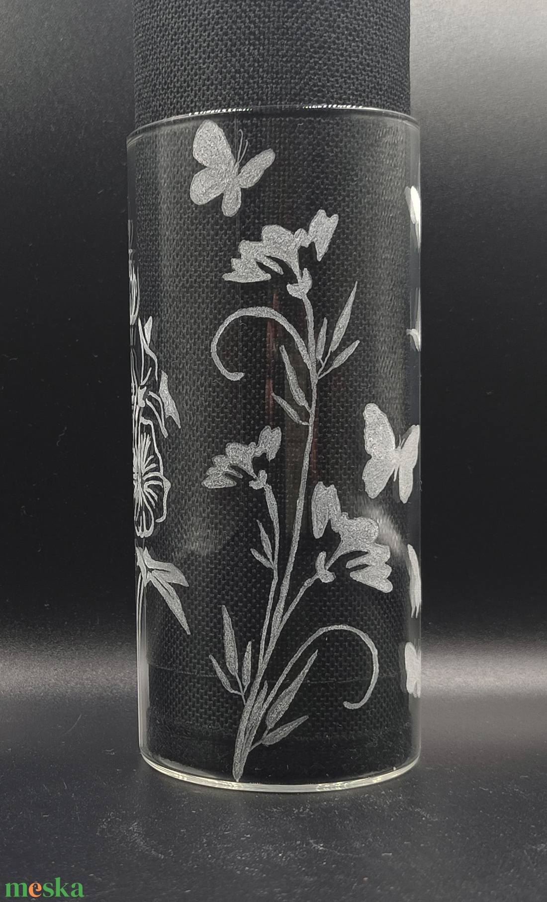 Gravírozott váza - 5,5 x 12 cm - otthon & életmód - dekoráció - Meska.hu