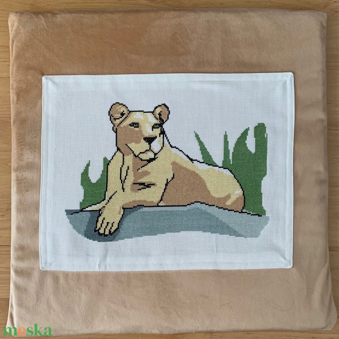 Díszpárnahuzat Oroszlán 50x50 cm - otthon & életmód - lakástextil - párna & párnahuzat - Meska.hu Díszpárnahuzat Oroszlán 50x50 cm - otthon & életmód - lakástextil - párna & párnahuzat - Meska.hu
