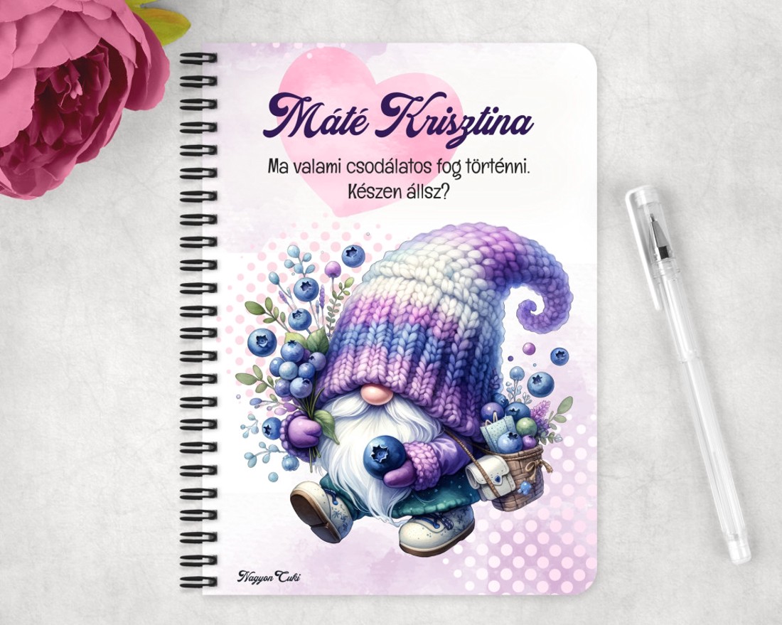 Személyre szabható - Kalandor Áfonyás manó mintás A6-os füzet - otthon & életmód - papír, írószer - jegyzetfüzet & napló - Meska.hu