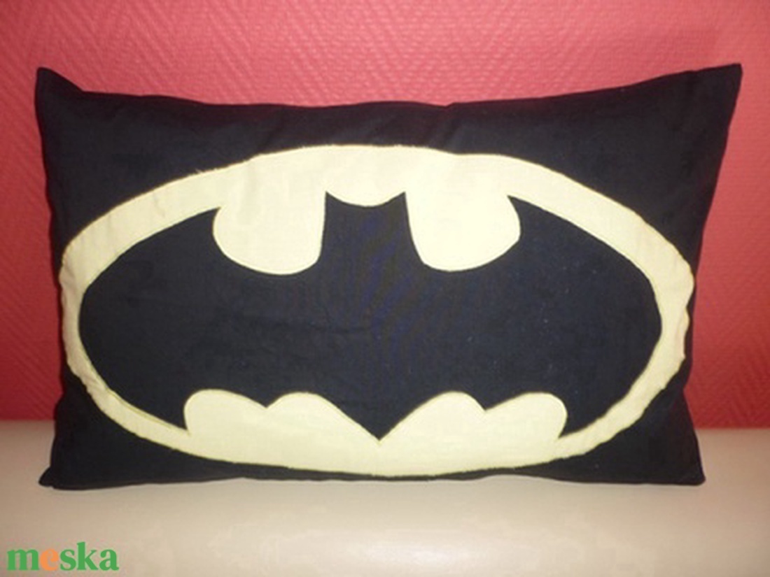 Batman-os párna -  - Meska.hu