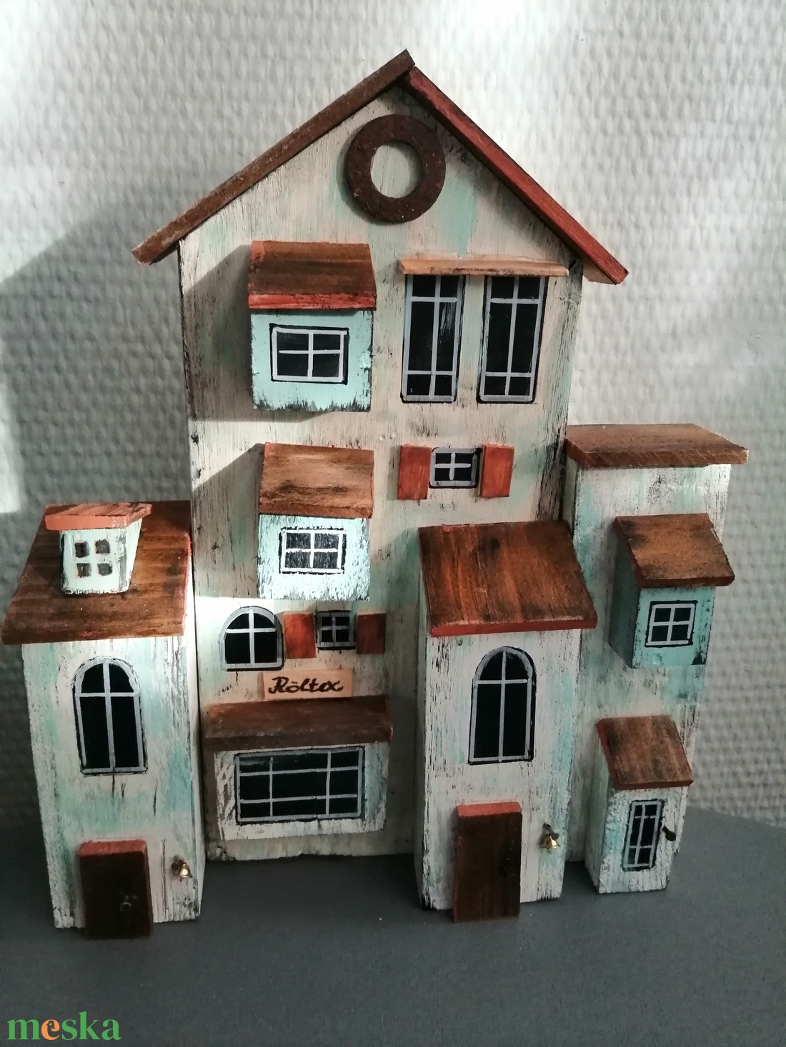 Lakás dekoráció, polc- párkány dísz - otthon & életmód - dekoráció - asztal és polc dekoráció - asztaldísz - Meska.hu