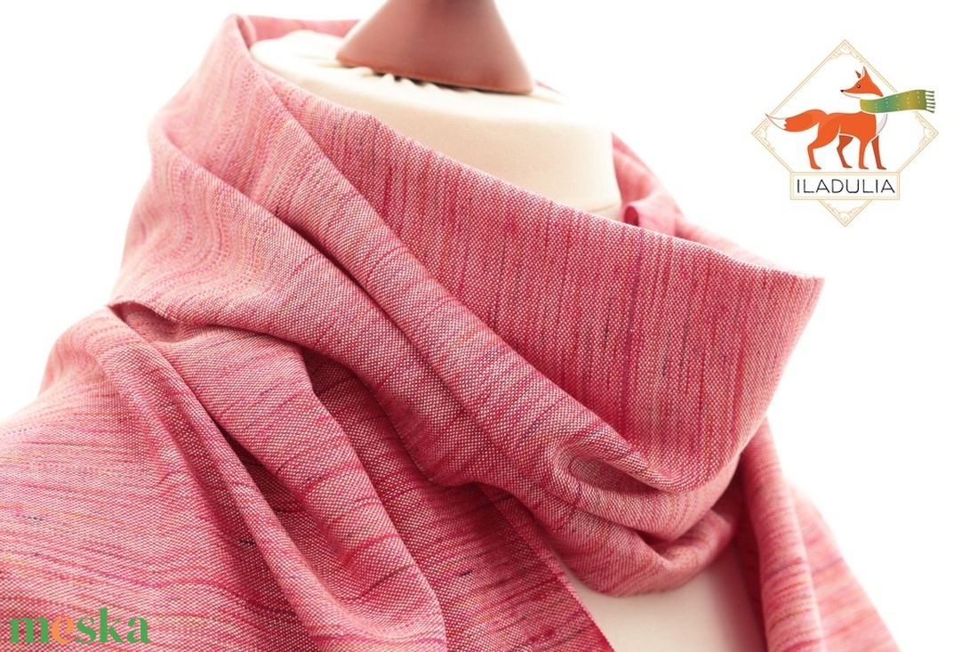 Kézzel festett hernyóselyem, gyöngyös rojttal díszített kézi szőttes sál. (62) - ruha & divat - sál, sapka, kendő - sál - Meska.hu