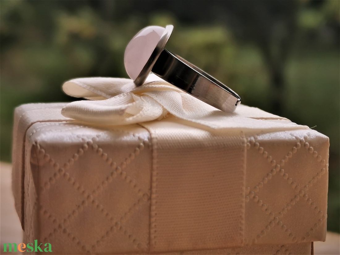 Rózsakvarc nemesacél gyűrű - ékszer - gyűrű - Meska.hu