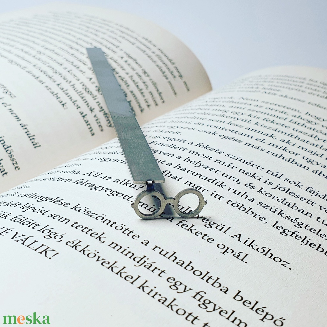 Harry Potter szemüveg mintás nemesacél könyvjelző - könyv & zene - könyvjelző - Meska.hu Harry Potter szemüveg mintás nemesacél könyvjelző - könyv & zene - könyvjelző - Meska.hu
