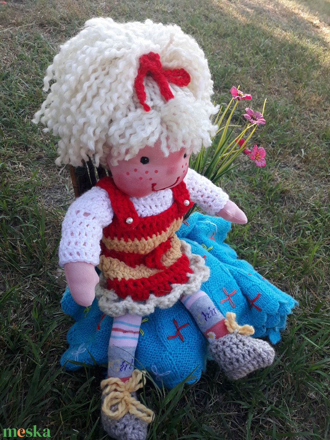 Waldorf jellegű lány baba horgolt ruhában; Rongybaba; Textilbaba; Játékbaba - játék & sport - baba & babaház - öltöztethető baba - Meska.hu Waldorf jellegű lány baba horgolt ruhában; Rongybaba; Textilbaba; Játékbaba - játék & sport - baba & babaház - öltöztethető baba - Meska.hu