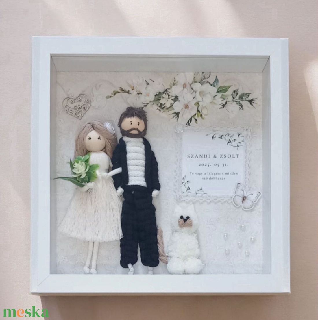 Személyre szabható makramé jegyespár 3D képkeretben elegáns esküvői ajándék házi kedvenccel - otthon & életmód - dekoráció - kép & falikép - 3d képek - Meska.hu Személyre szabható makramé jegyespár 3D képkeretben elegáns esküvői ajándék házi kedvenccel - otthon & életmód - dekoráció - kép & falikép - 3d képek - Meska.hu
