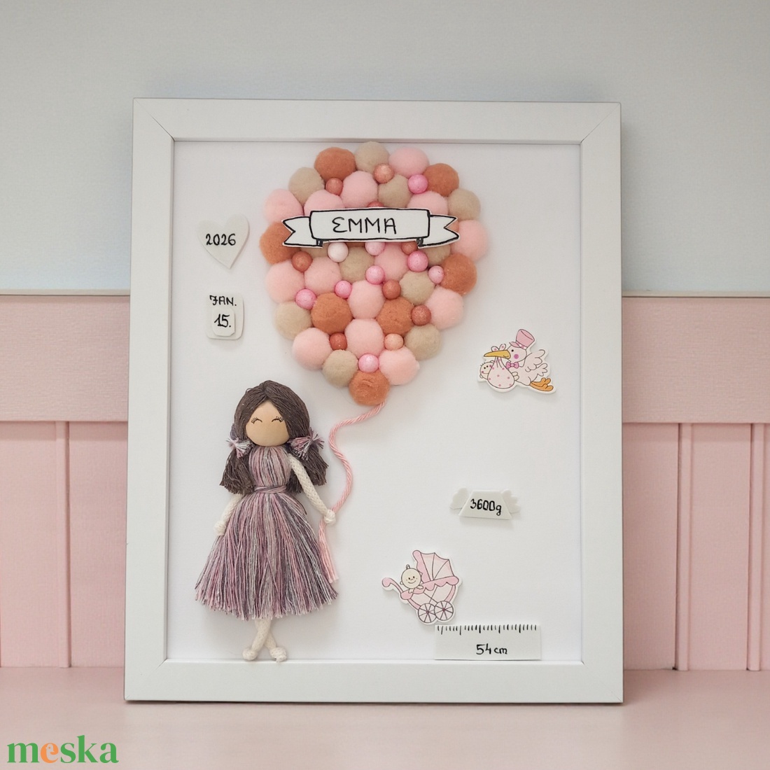 Egyedi, névre szóló babaváró ajándék � Makramé kislány lufival, születési adatokkal, fehér keretben - baba - mama - babaszoba dekoráció - babaszoba kép - Meska.hu