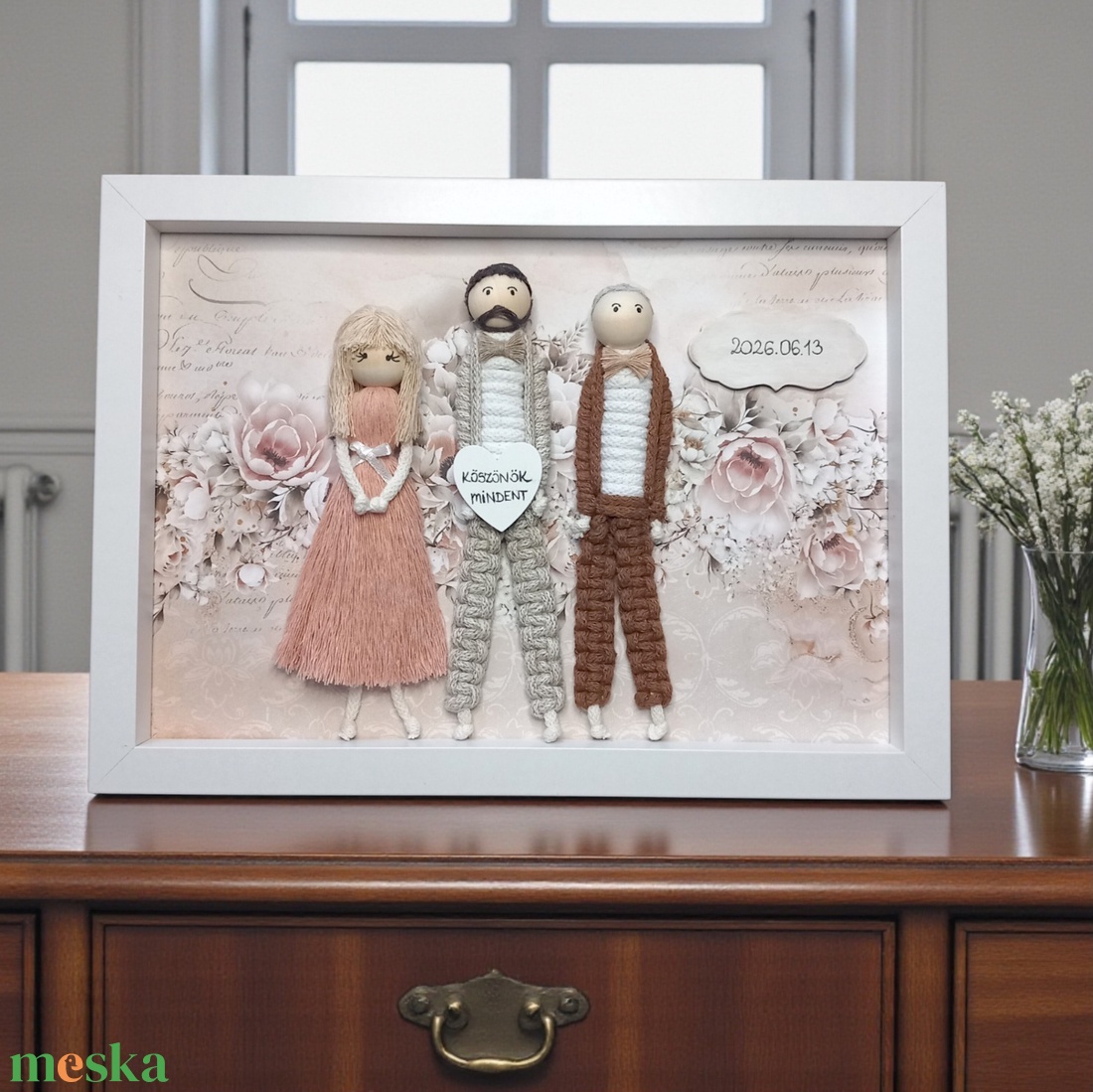 Egyedi szülőköszöntő ajándék � 3D makramé családi kép - esküvő - emlék & ajándék - szülőköszöntő ajándék - Meska.hu