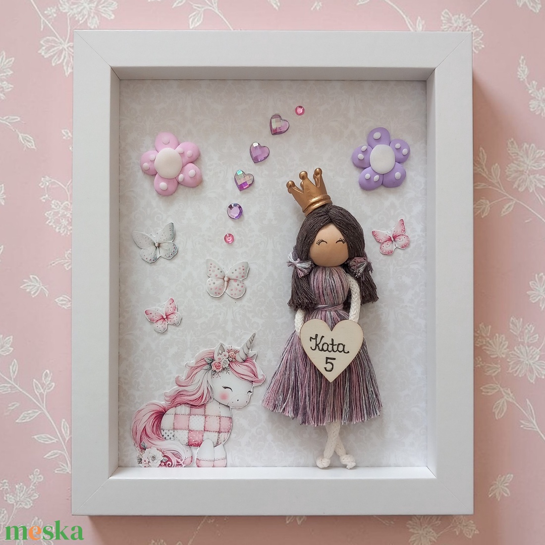 Születésnapi ajándék kislánynak � személyre szabott makramé falikép unikornissal, névvel (20x25 cm) - otthon & életmód - dekoráció - kép & falikép - 3d képek - Meska.hu