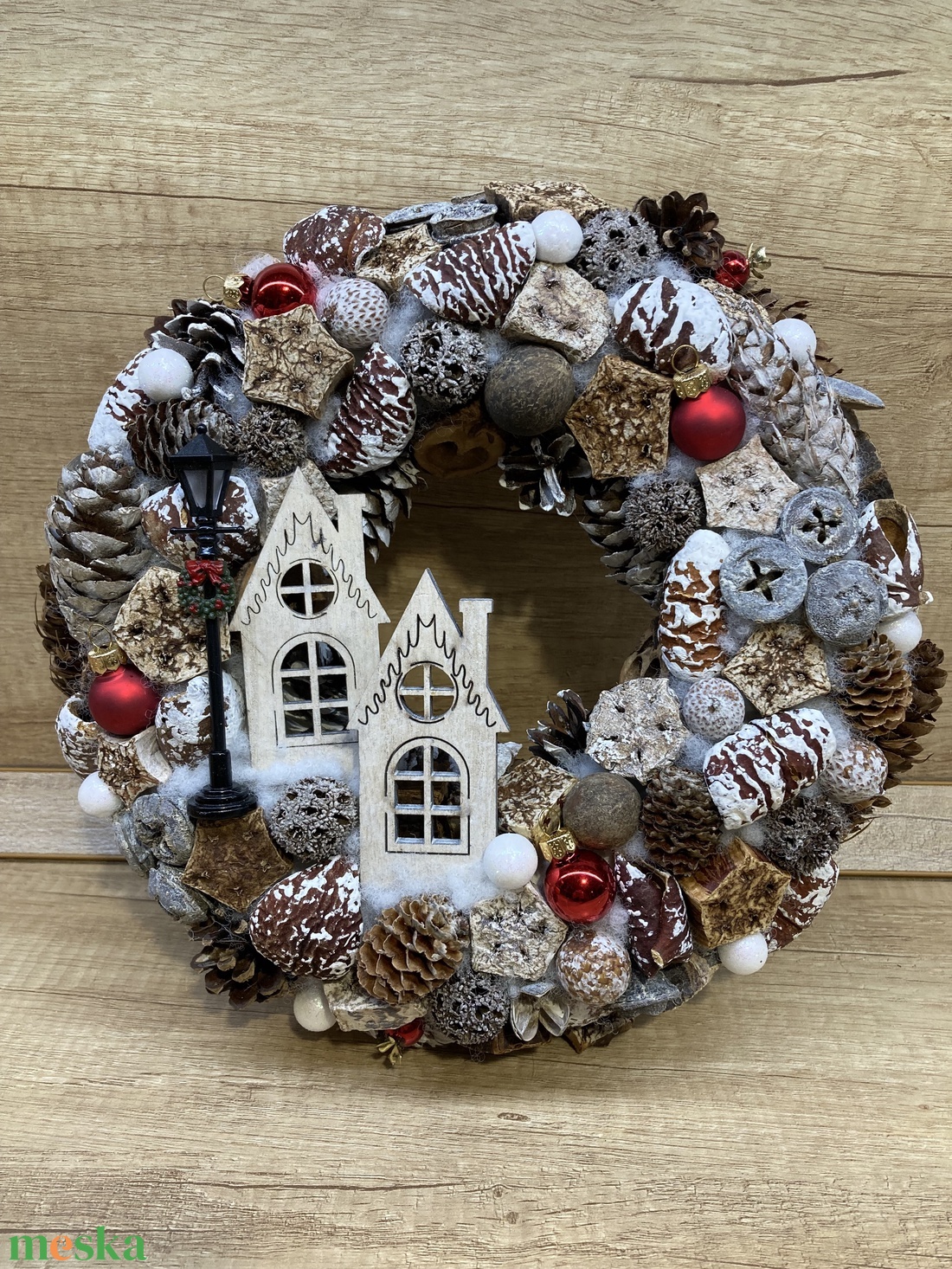 Téli kopogtató fa házikókkal - karácsony - adventi díszek - adventi ajtódísz - Meska.hu