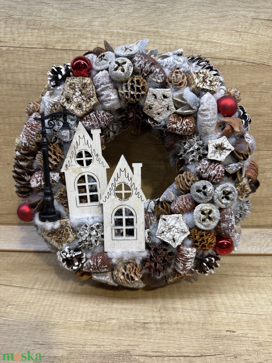 Téli kopogtató fa házikókkal - karácsony - adventi díszek - adventi ajtódísz - Meska.hu