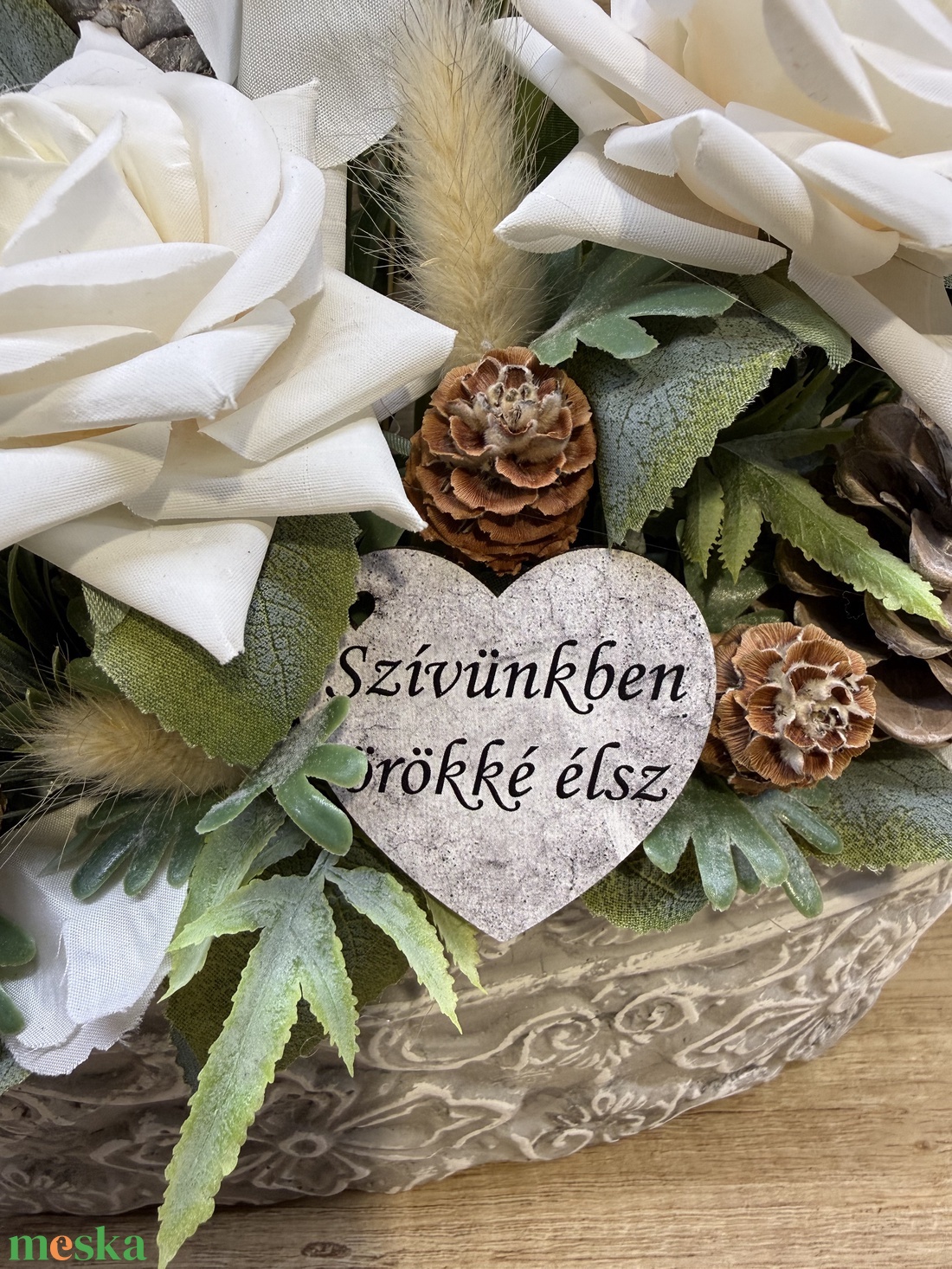 Tulipános rózsás sírdísz szívvel - otthon & életmód - vallás - temetkezési tárgy - sírdísz, kegyeleti dísz - Meska.hu