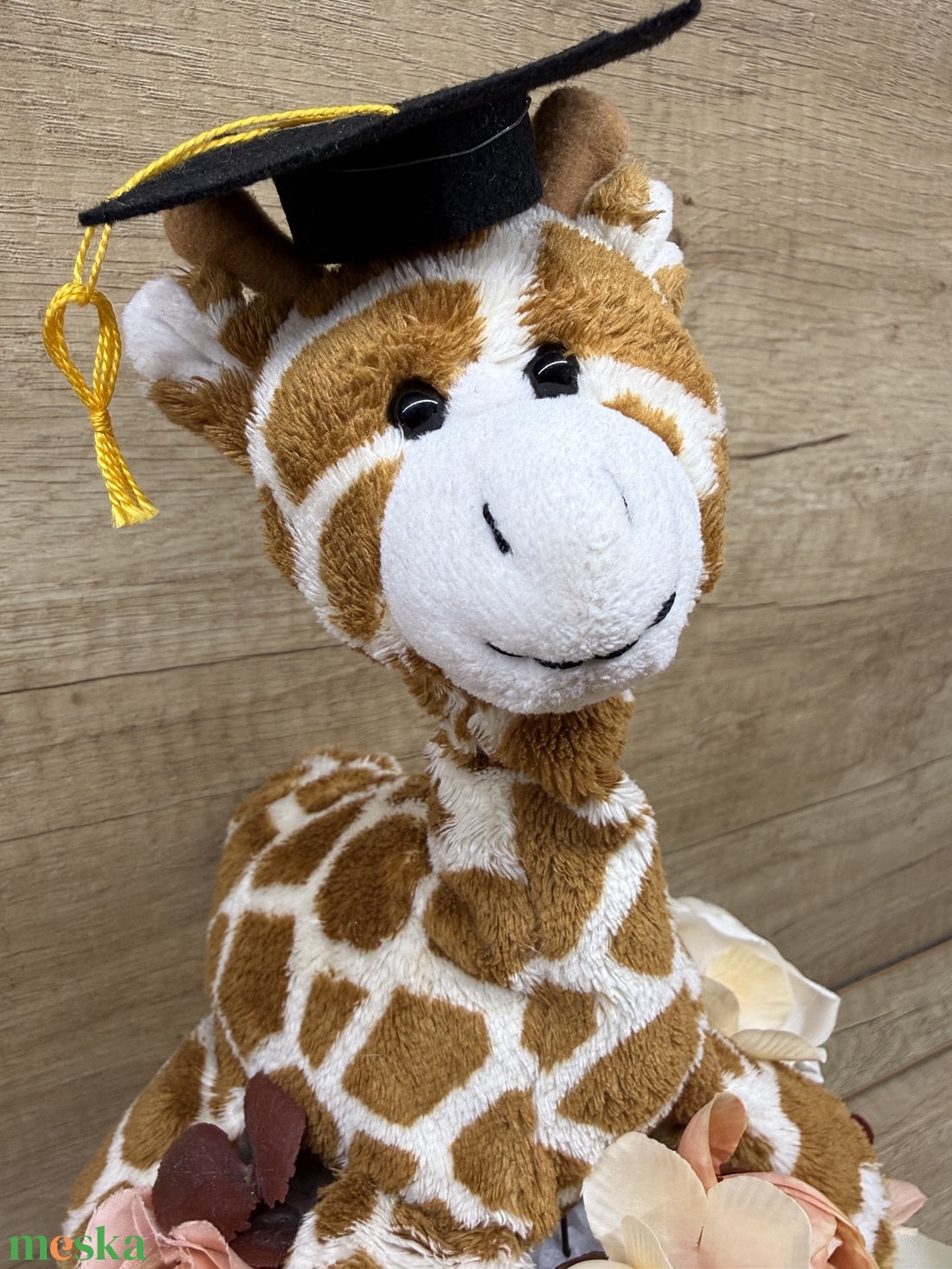 Ballagási csokor zsiráffal - otthon & életmód - virágdekoráció - virágok - virágcsokor - Meska.hu