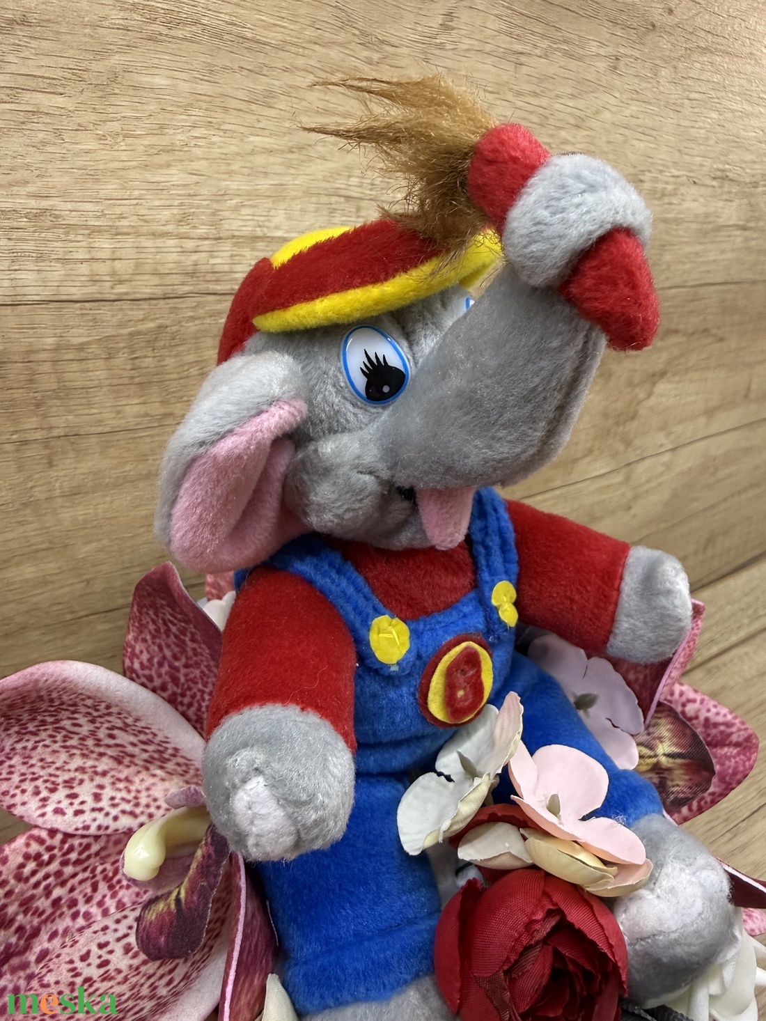 Ballagási csokor elefánttal - otthon & életmód - virágdekoráció - virágok - virágcsokor - Meska.hu