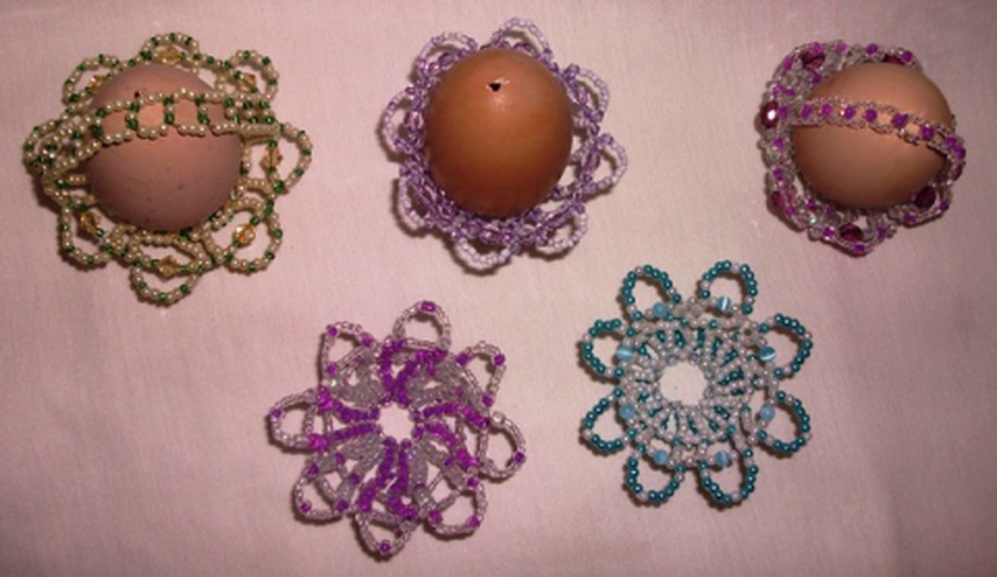 Húsvéti tojástartó kosár gyöngyből. Különleges asztali dísz -  - Meska.hu