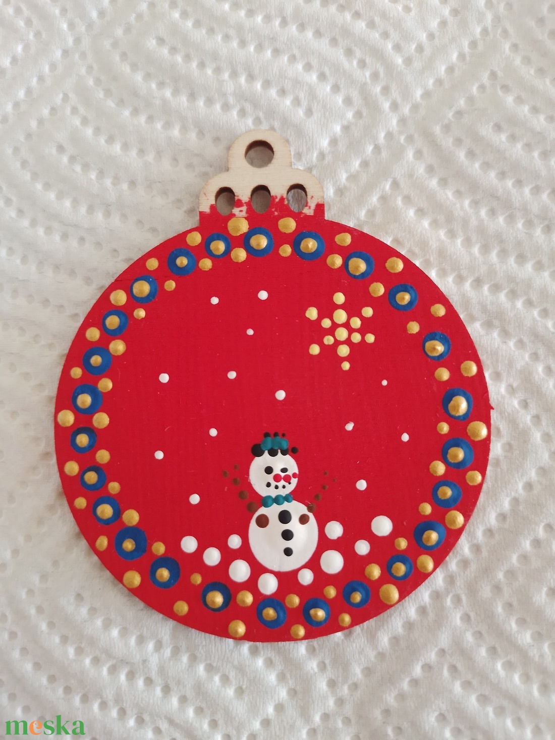 Karácsonyfadísz pontozott technikával, hóember mintával - körlap - karácsony - karácsonyi lakásdekoráció - karácsonyfadíszek - Meska.hu