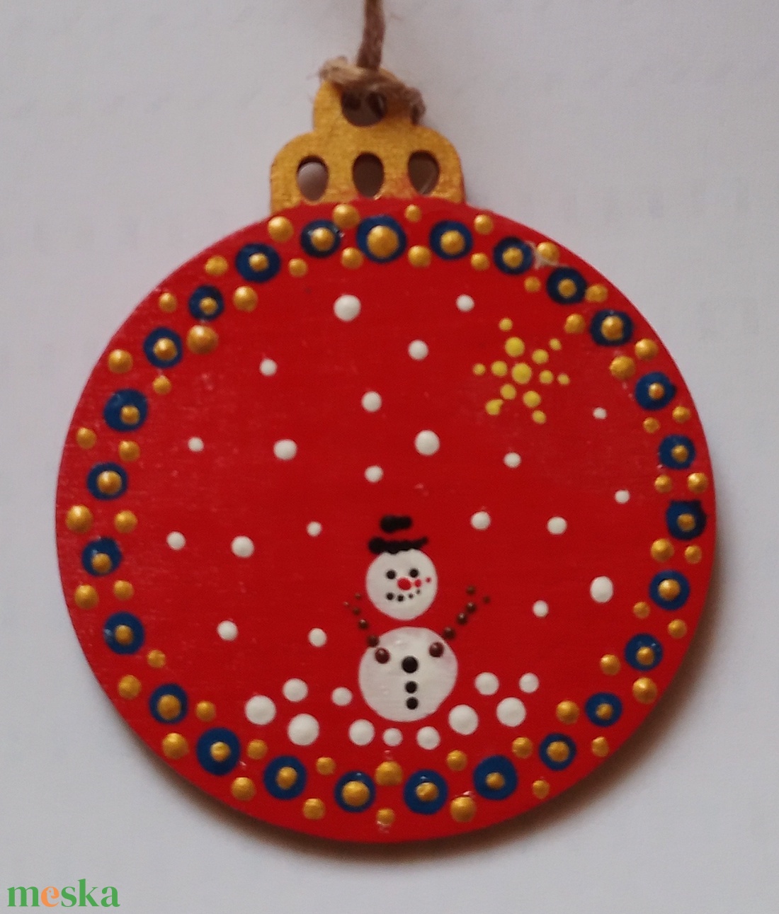 Karácsonyfadísz pontozott technikával, hóember mintával - körlap - karácsony - karácsonyi lakásdekoráció - karácsonyfadíszek - Meska.hu