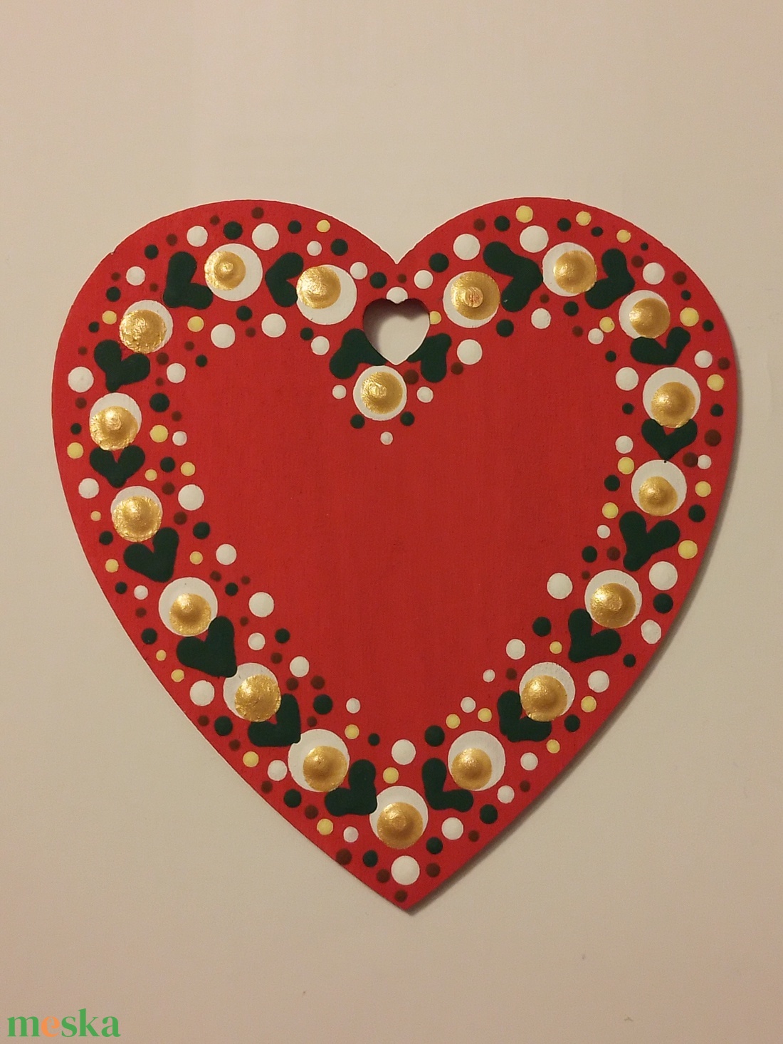 Szív alakú dísz pontozott technikával, girland mintával - beleírható egyedi névvel - otthon & életmód - dekoráció - dísztárgy - Meska.hu