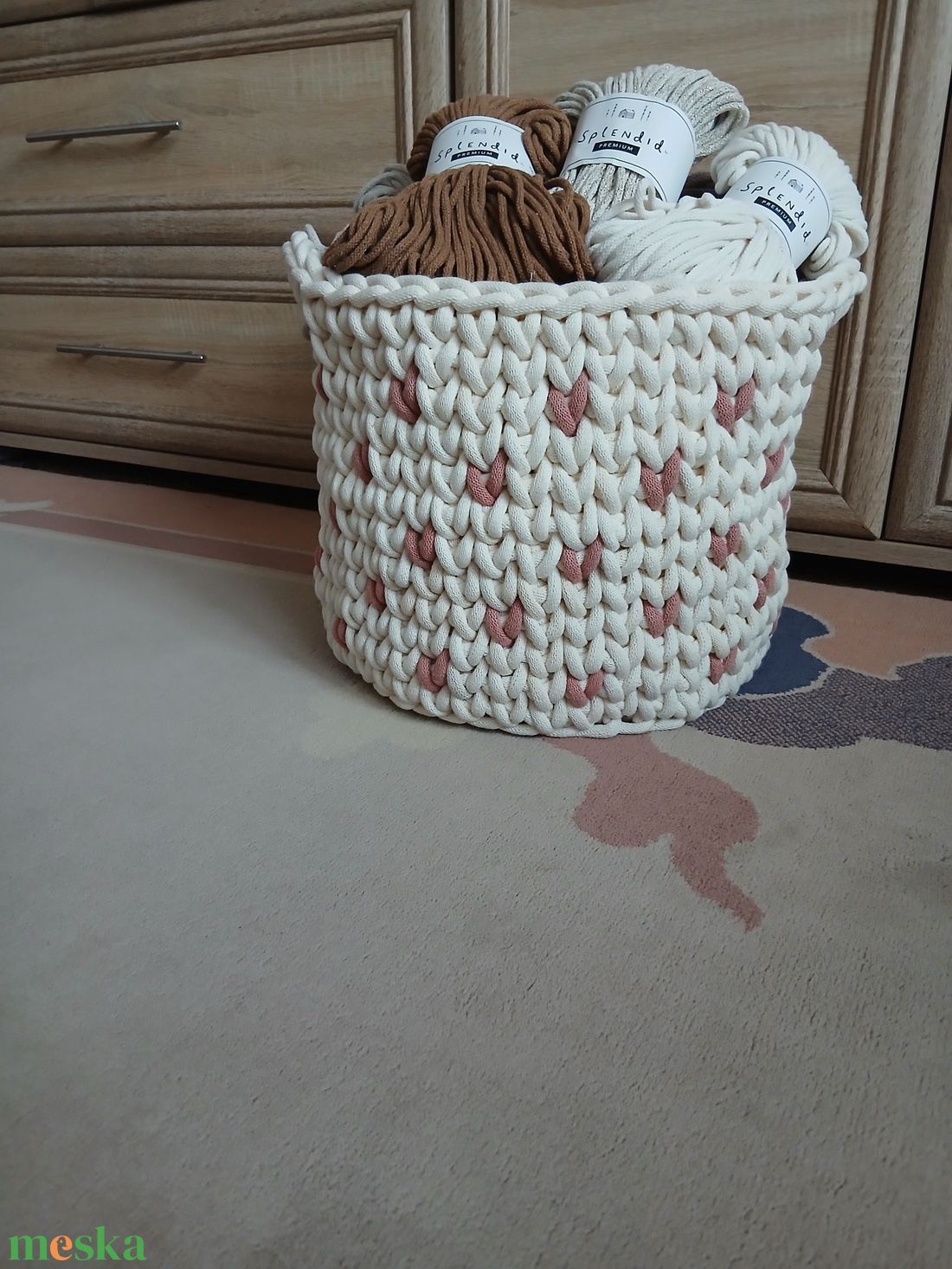 35 cm átmérőjű horgolt tároló - otthon & életmód - tárolás & rendszerezés - tárolókosár - Meska.hu