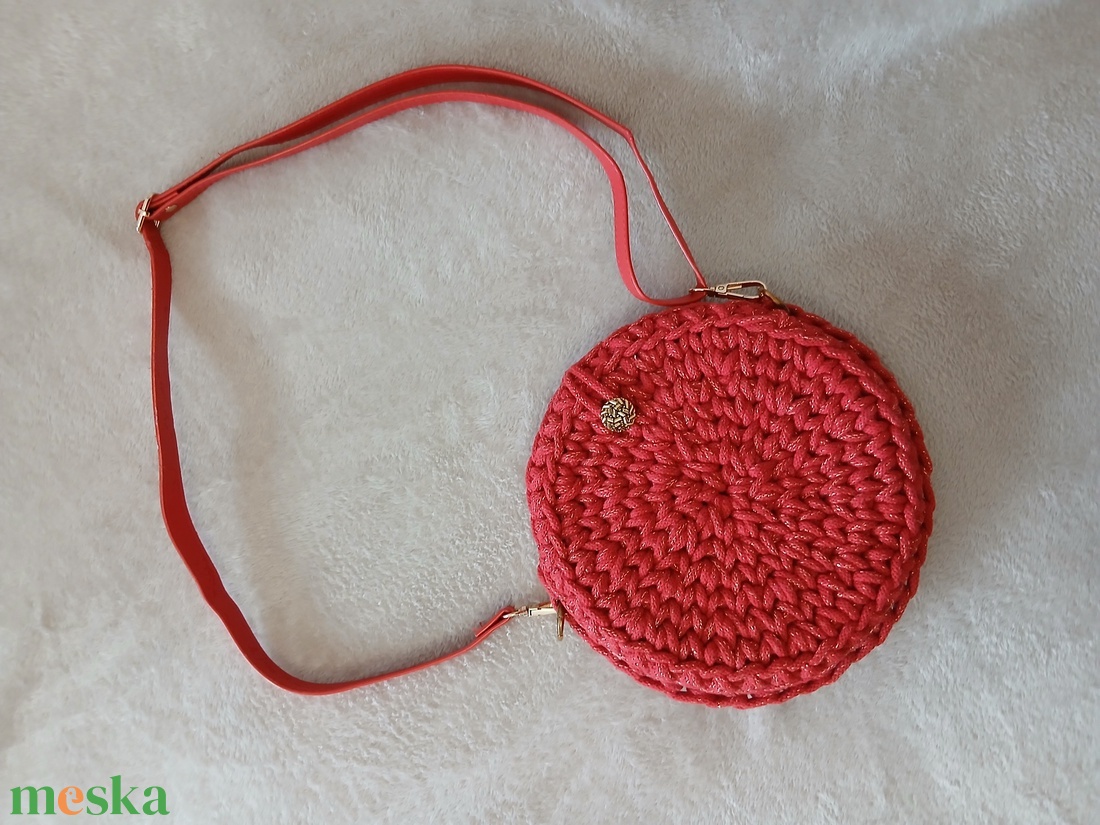 Kis horgolt macarontáska - táska & tok - kézitáska & válltáska - kézitáska - Meska.hu