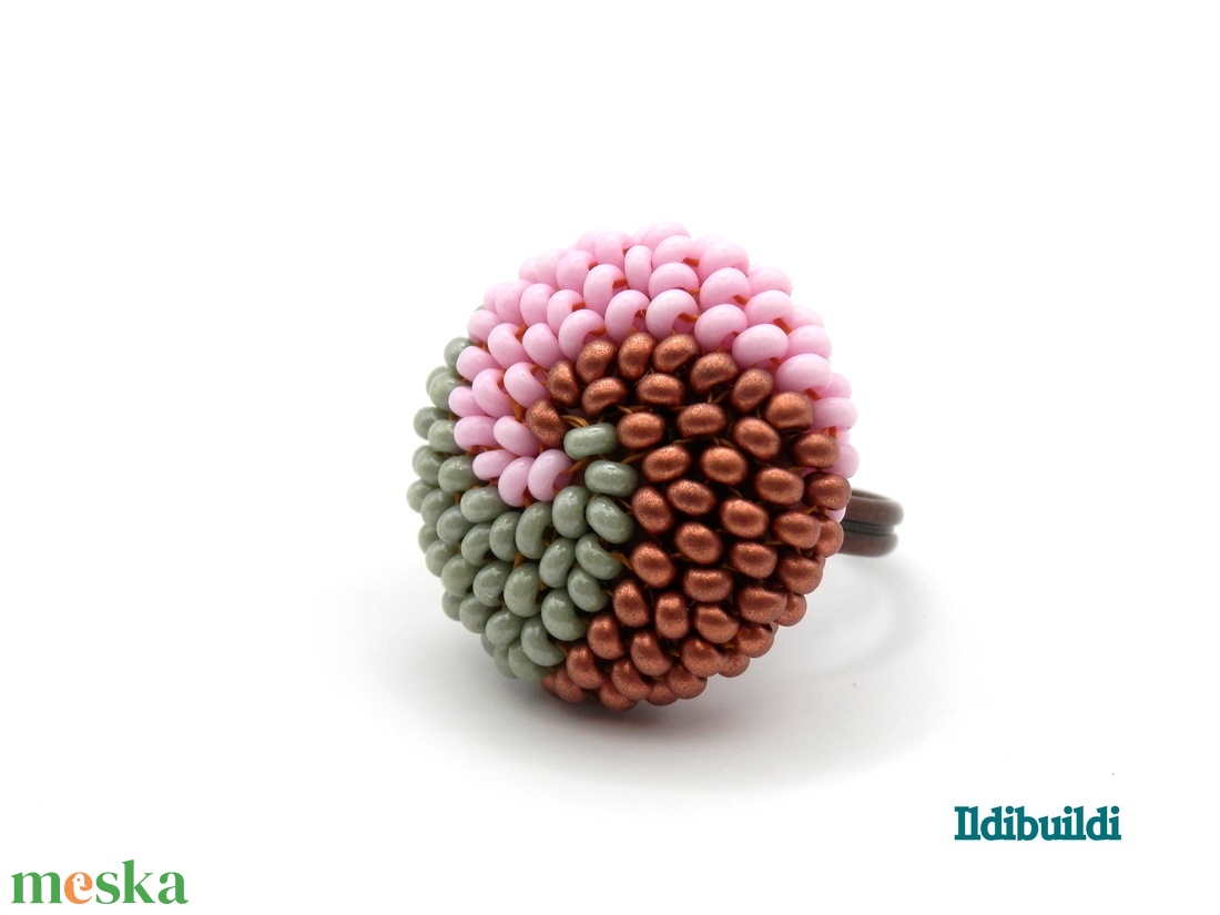 Spirálos 3 színű kerek gyűrű - 56. verzió - ékszer - gyűrű - gyöngyös gyűrű - Meska.hu