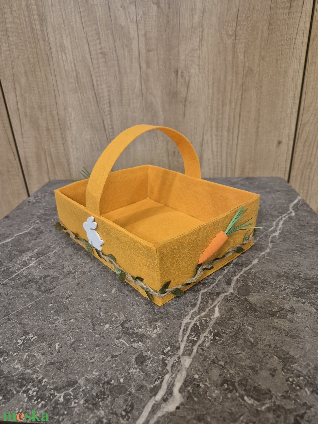 Húsvéti kosárka - ünnepi díszek, dekorációk - húsvéti díszek és dekorációk - húsvéti ablakdíszek - Meska.hu