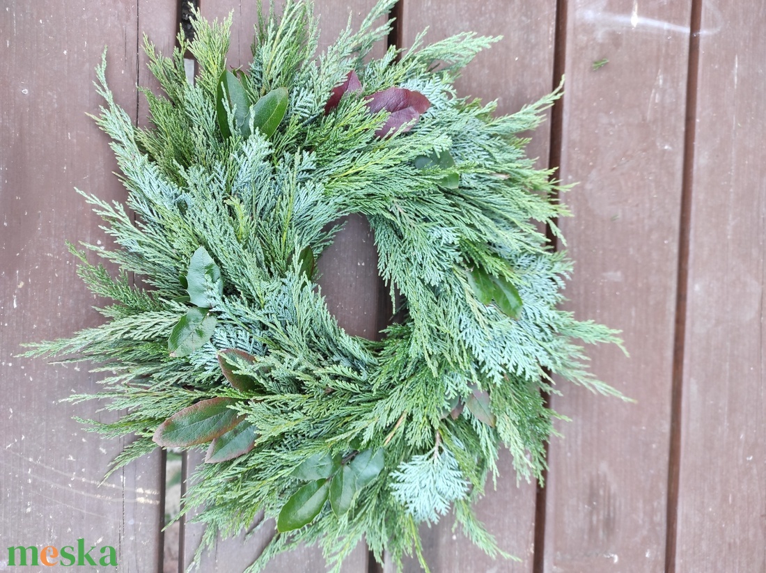 Natúr, élő zöldekből készített asztaldísz/kopogtató alap - karácsony - adventi díszek - adventi koszorú - Meska.hu Natúr, élő zöldekből készített asztaldísz/kopogtató alap - karácsony - adventi díszek - adventi koszorú - Meska.hu