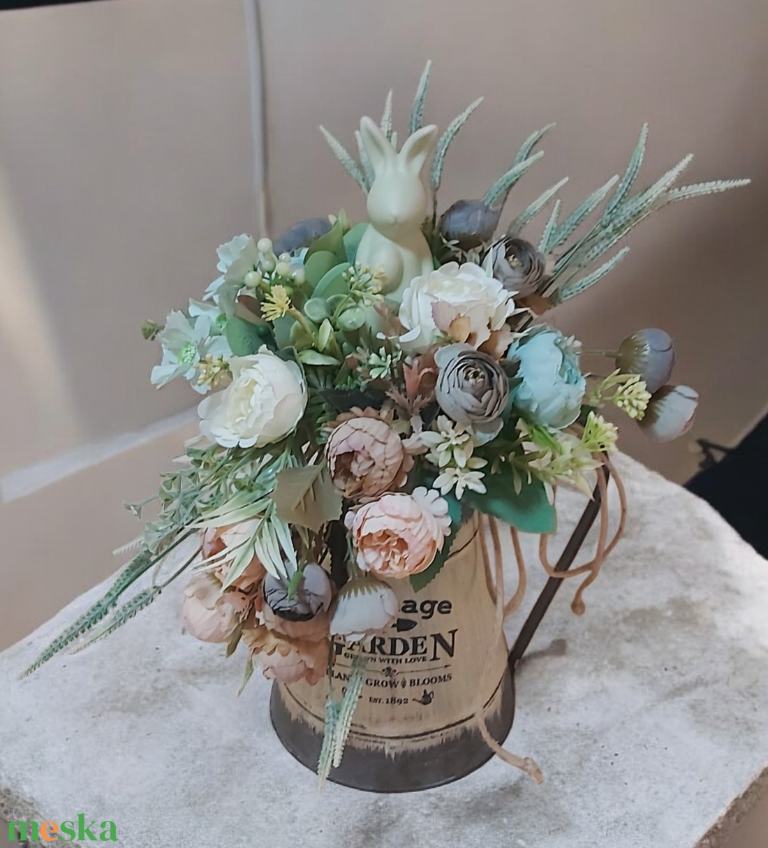 Asztali dísz - otthon & életmód - dekoráció - asztal és polc dekoráció - könyvszobor - Meska.hu