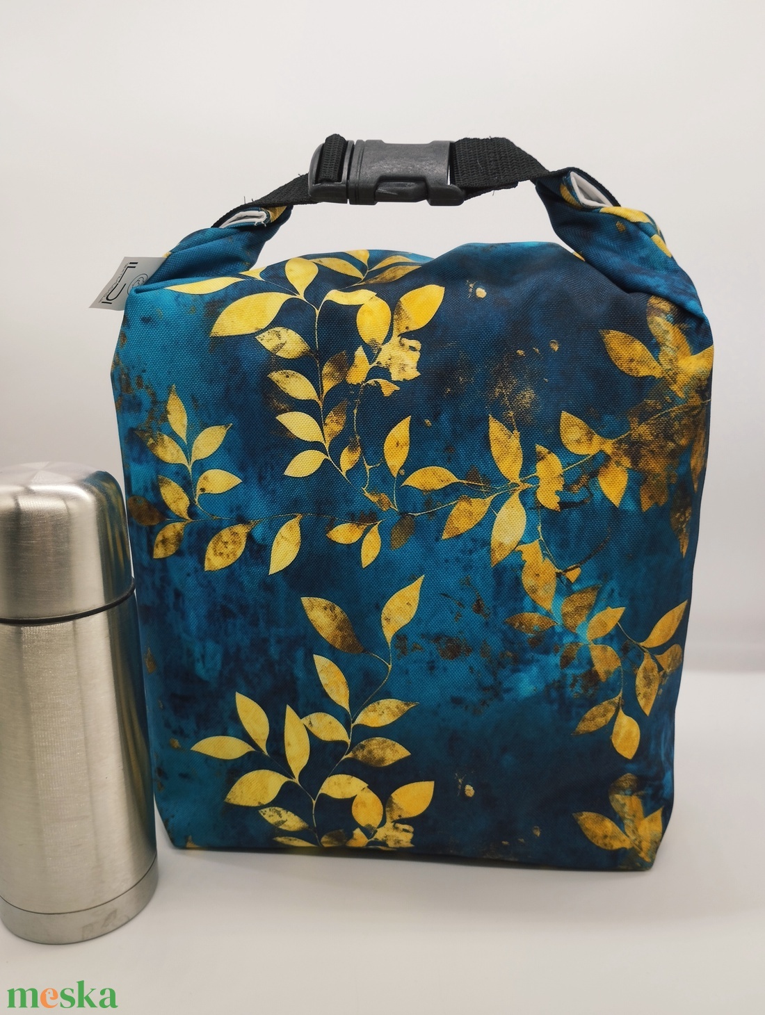 Uzsonnás táska - Roll top Lunch bag - Zero waste - táska & tok - uzsonna- & ebéd tartó - ebéd tasak, doboz - Meska.hu Uzsonnás táska - Roll top Lunch bag - Zero waste - táska & tok - uzsonna- & ebéd tartó - ebéd tasak, doboz - Meska.hu