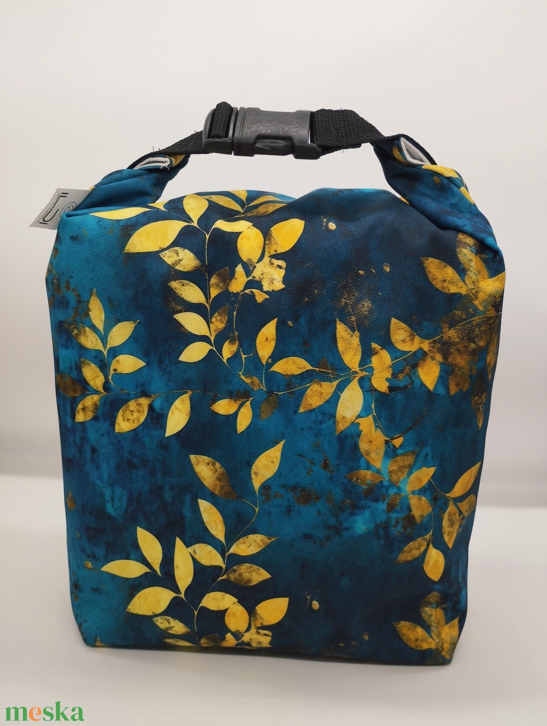 Uzsonnás táska - Roll top Lunch bag - Zero waste - táska & tok - uzsonna- & ebéd tartó - ebéd tasak, doboz - Meska.hu Uzsonnás táska - Roll top Lunch bag - Zero waste - táska & tok - uzsonna- & ebéd tartó - ebéd tasak, doboz - Meska.hu