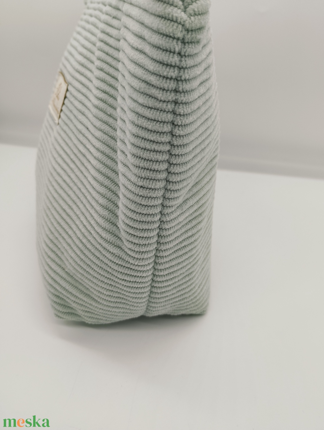 Női neszeszer vízhatlan béléssel- nagy méretű  - táska & tok - neszesszer - Meska.hu