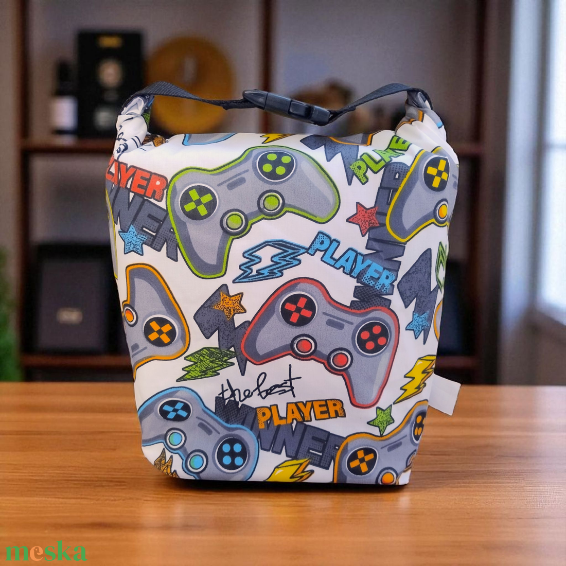 Gameres Uzsonnás táska - Roll top Lunch bag - Zero waste - táska & tok - uzsonna- & ebéd tartó - ebéd tasak, doboz - Meska.hu Gameres Uzsonnás táska - Roll top Lunch bag - Zero waste - táska & tok - uzsonna- & ebéd tartó - ebéd tasak, doboz - Meska.hu