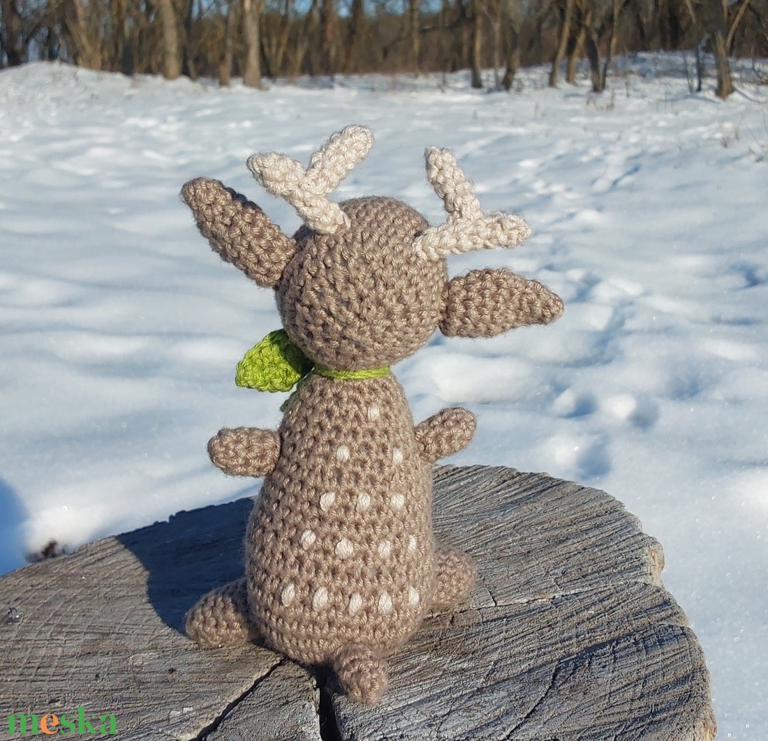 Horgolt őzike - játék & sport - plüssállat & játékfigura - őzike, szarvas - Meska.hu