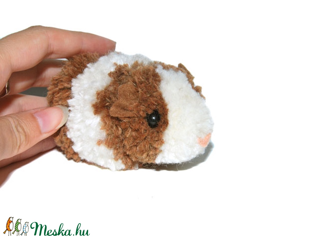 Tengerimalac - barna-fehér -  - Meska.hu