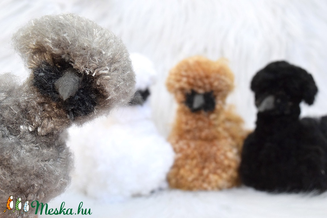 Selyemtyúk - szürke/ezüst - otthon & életmód - dekoráció - dísztárgy - Meska.hu