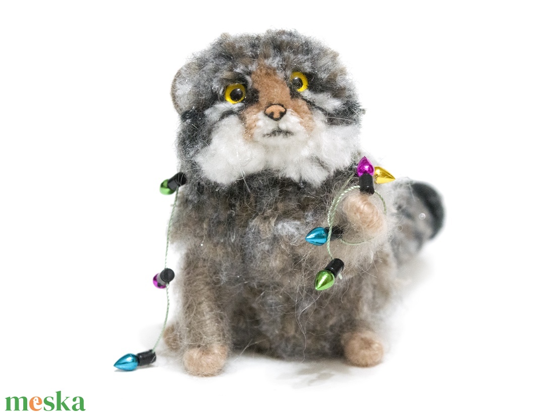 Manul fényfüzérrel - otthon & életmód - dekoráció - dísztárgy - Meska.hu