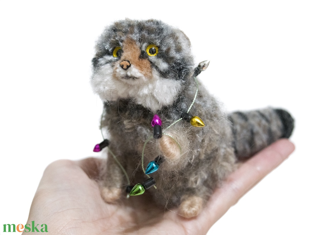 Manul fényfüzérrel - otthon & életmód - dekoráció - dísztárgy - Meska.hu