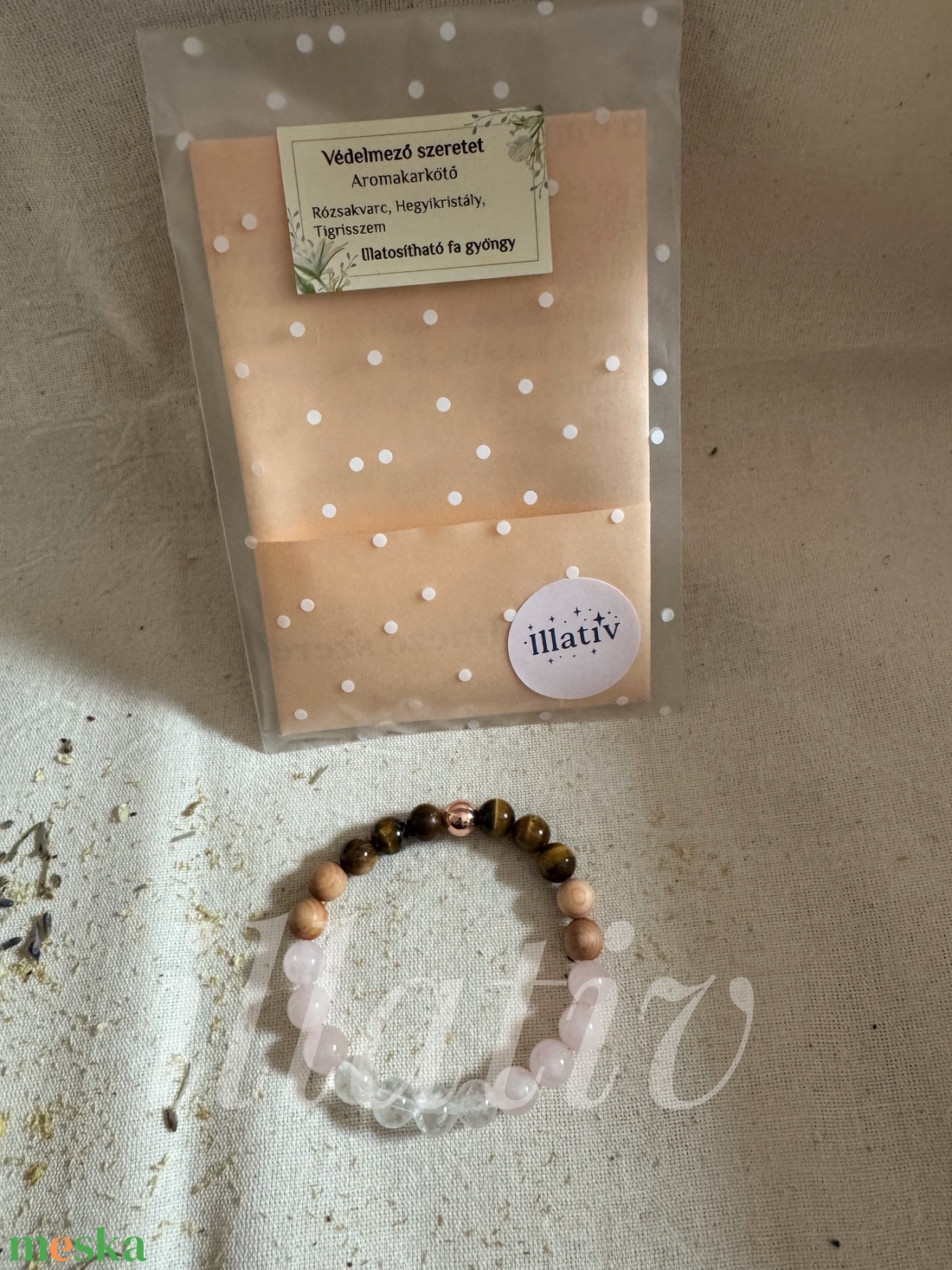 Aromakarkötő- Védelmező szeretet - ékszer - karkötő - ásványkarkötő - Meska.hu Aromakarkötő- Védelmező szeretet - ékszer - karkötő - ásványkarkötő - Meska.hu