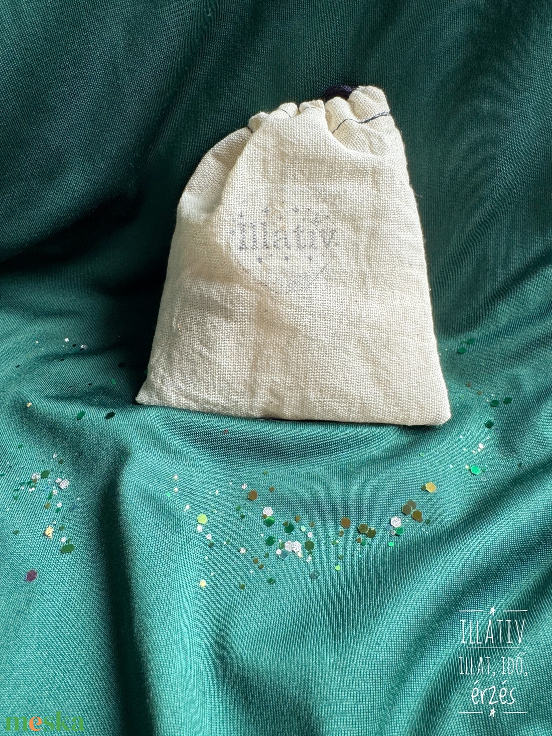 Zöld harmónia - parfümolajos illatosítózsák autóba , szekrénybe - otthon & életmód - autó - autós illatosító - Meska.hu Zöld harmónia - parfümolajos illatosítózsák autóba , szekrénybe - otthon & életmód - autó - autós illatosító - Meska.hu