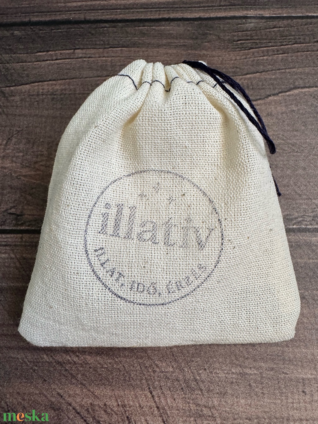 Parfümolajos illatzsák autóba és ruhákhoz - � Tiszta ölelés illattal - otthon & életmód - gyertya, illat, aroma - illatzsák - Meska.hu