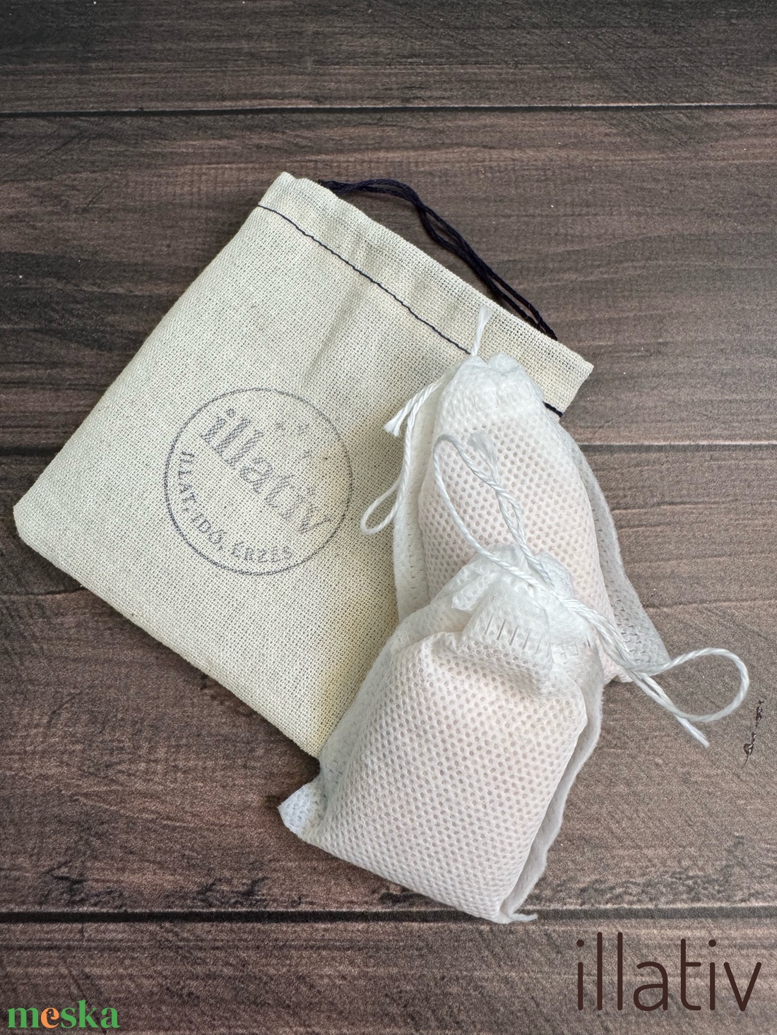 Parfümolajos illatzsák autóba és ruhákhoz - � Tiszta ölelés illattal - otthon & életmód - gyertya, illat, aroma - illatzsák - Meska.hu