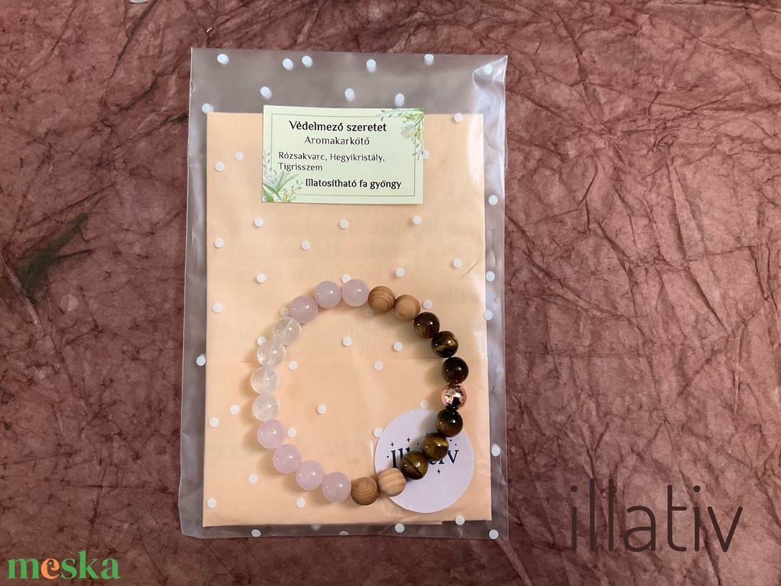 Ásványkarkötő illatostható fa gyönggyel - Védelmez szeretet - ékszer - karkötő - ásványkarkötő - Meska.hu